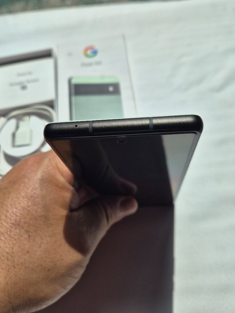 Lightly Used Google Pixel 6a 128GB Sage (Green) Factory Unlocked - Picture 10 of 10